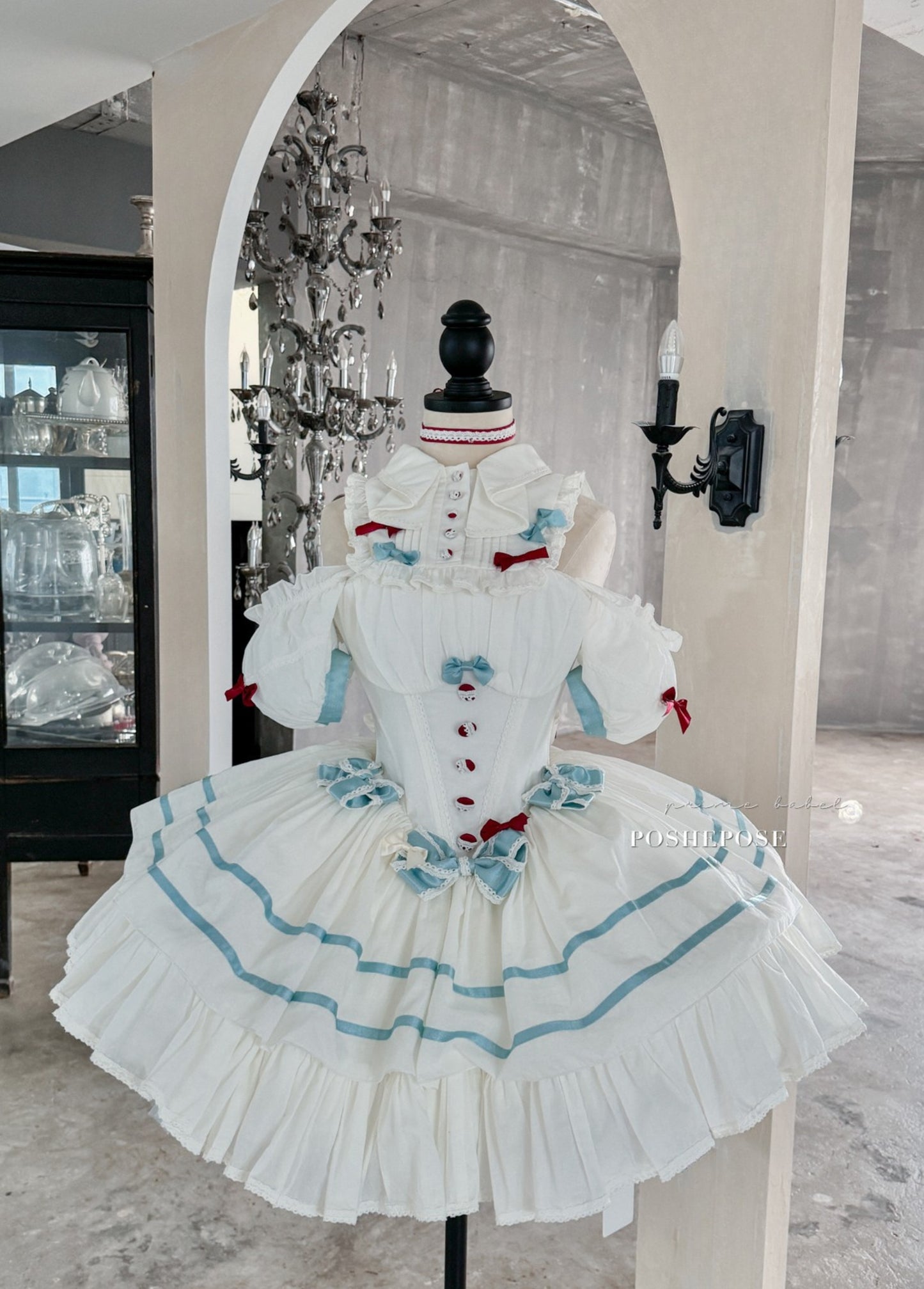 Poshepose Global’s fairytale Lolita gown styled for princesscore fashion.
