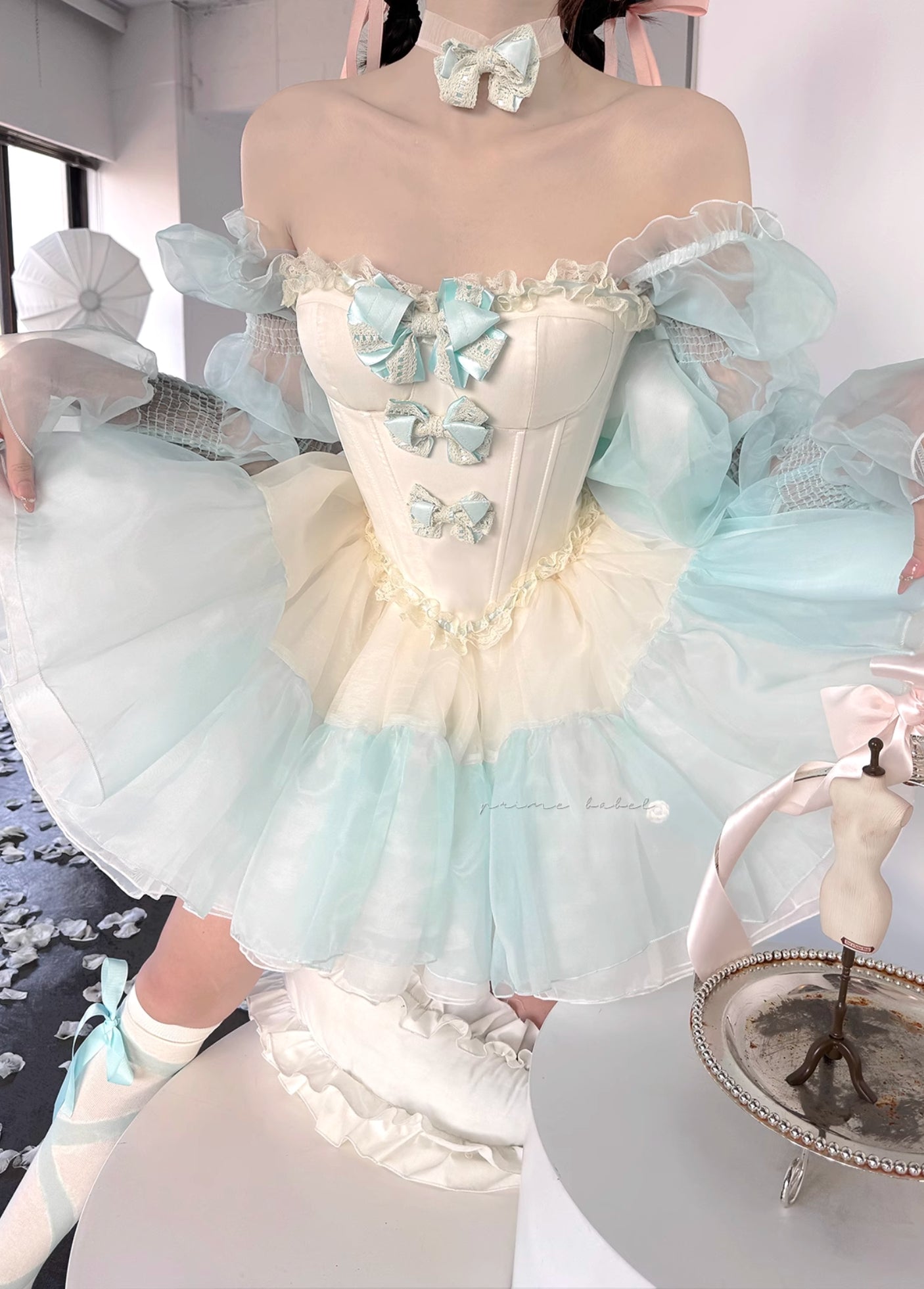 Antique Yellow-Green Little Cake Dress - PoshePose Global