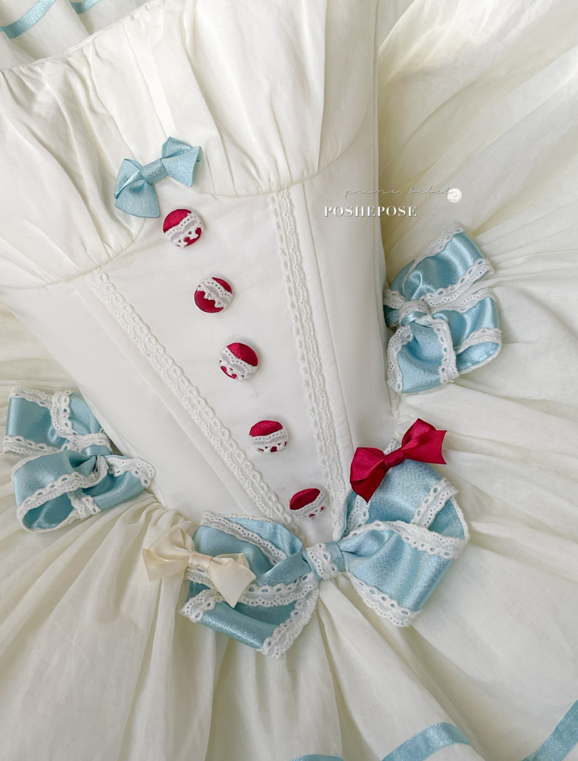 Elegant Victorian-style Lolita dress from White Rabbit Paradise.